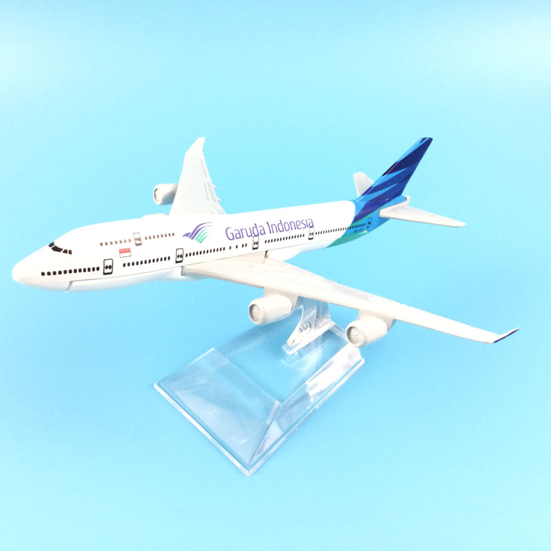 1:400 16CM GARUDA INDONESIA Bo - Kids Toys Indonesia ulasan dan harga